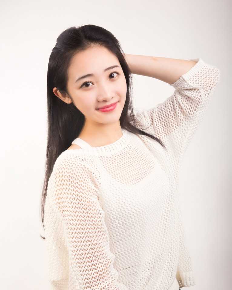 精选笑容酷似杨幂甜美少女清纯唯美图册