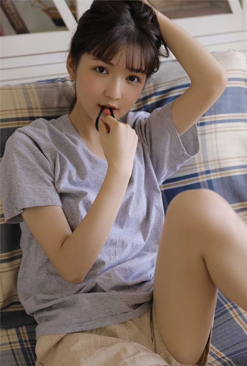 最新甜美玲珑软妹修长大长腿合集图集