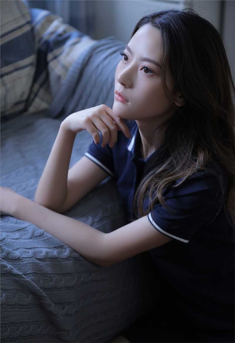 优质清纯大学校花双腿白皙个人私房销魂图片图片