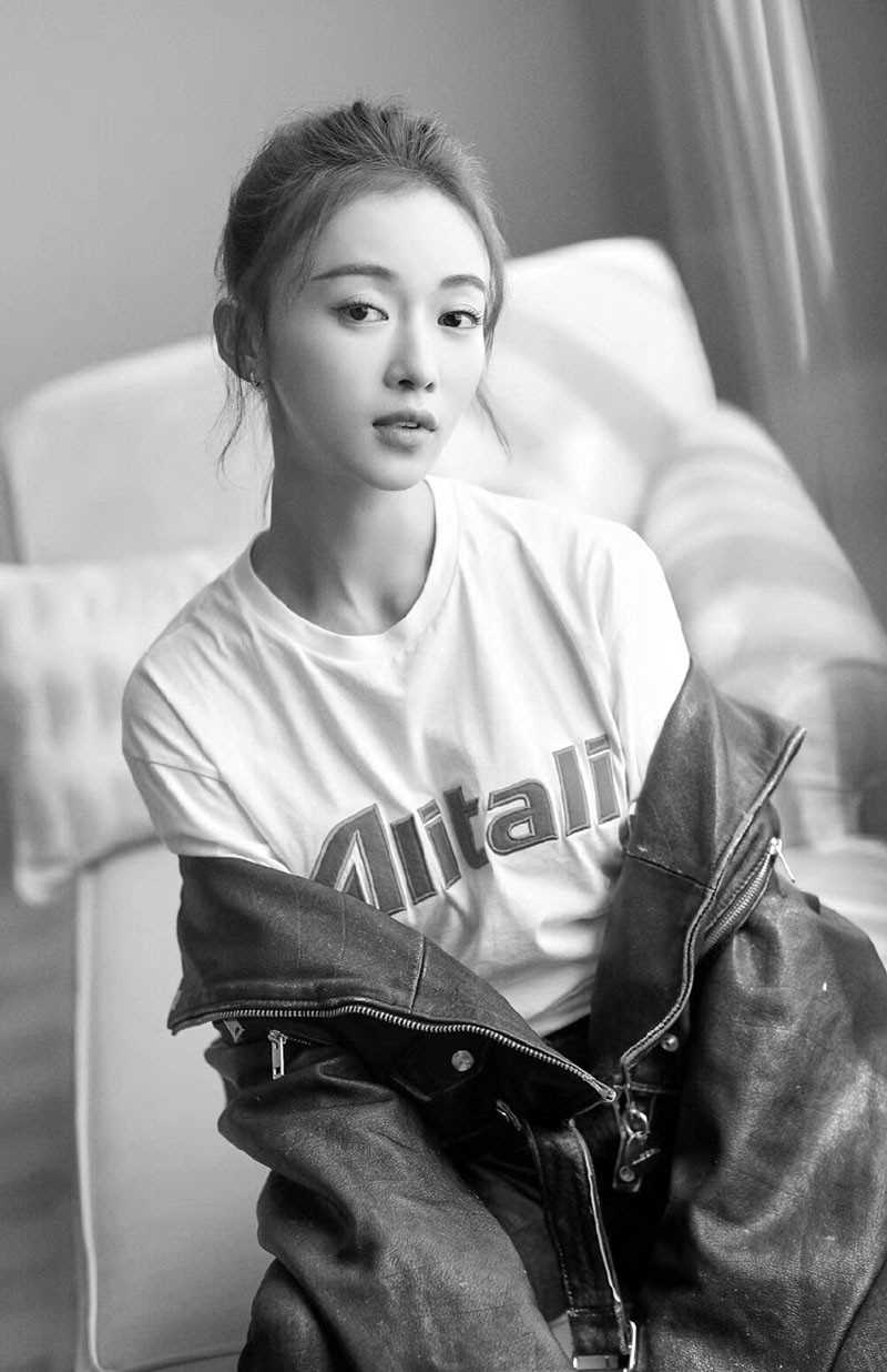 最全天生尤物杨晨晨化身足球宝贝私房照相册