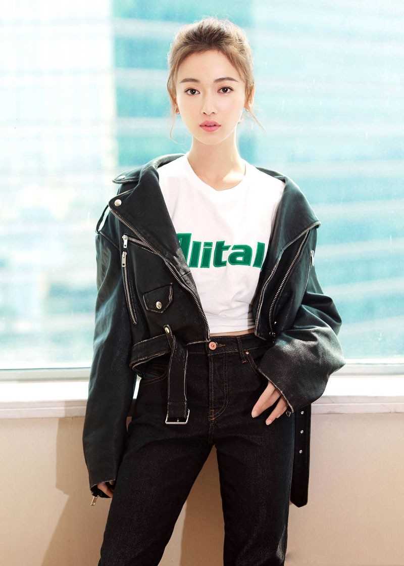 最全天生尤物杨晨晨化身足球宝贝私房照相册