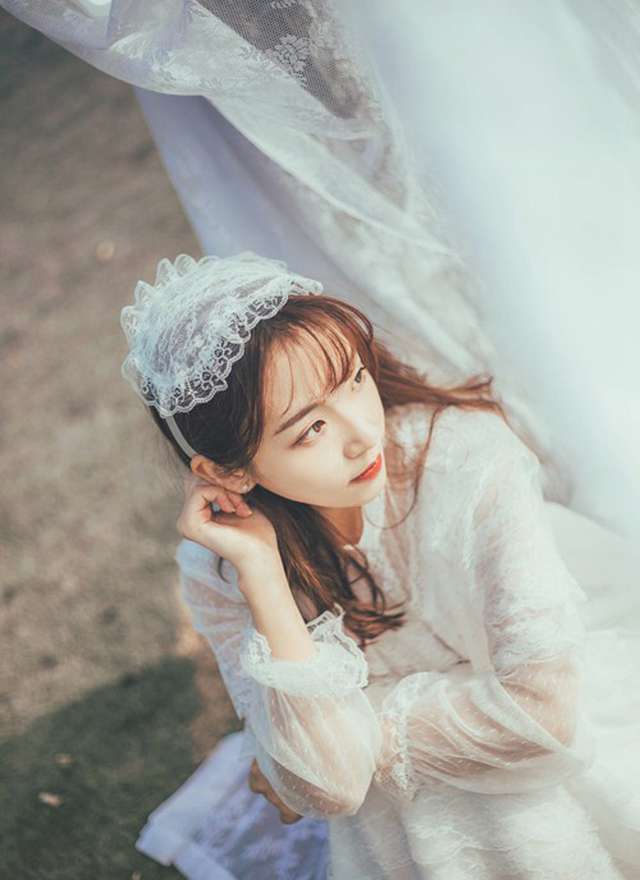 特别专辑篮球鲍贝梦心玥艳红嫩粉大长腿大胆图片图片