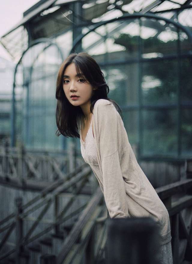 特别专辑篮球鲍贝梦心玥艳红嫩粉大长腿大胆图片图片