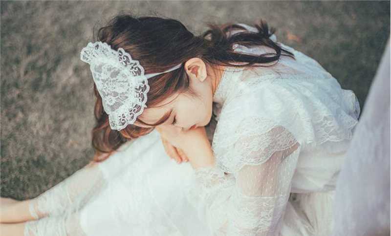 特别专辑篮球鲍贝梦心玥艳红嫩粉大长腿大胆图片图片