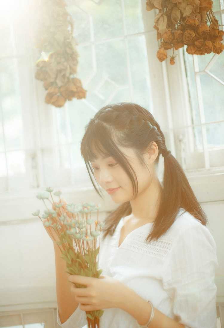 精选篮球宝贝美女筱溪性感私拍图片图册