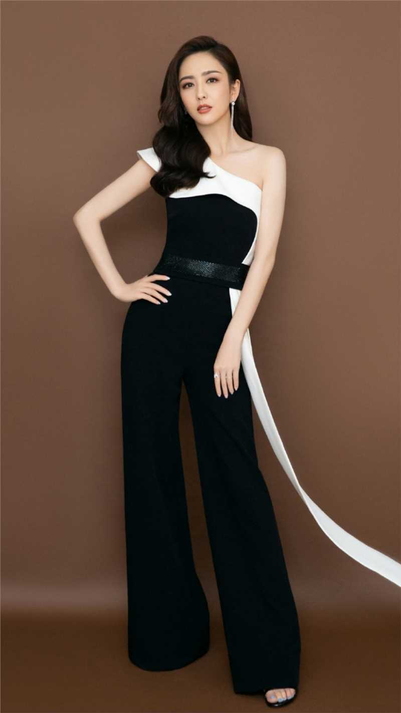 高清佟丽娅性感香肩礼服优雅高跟鞋图集