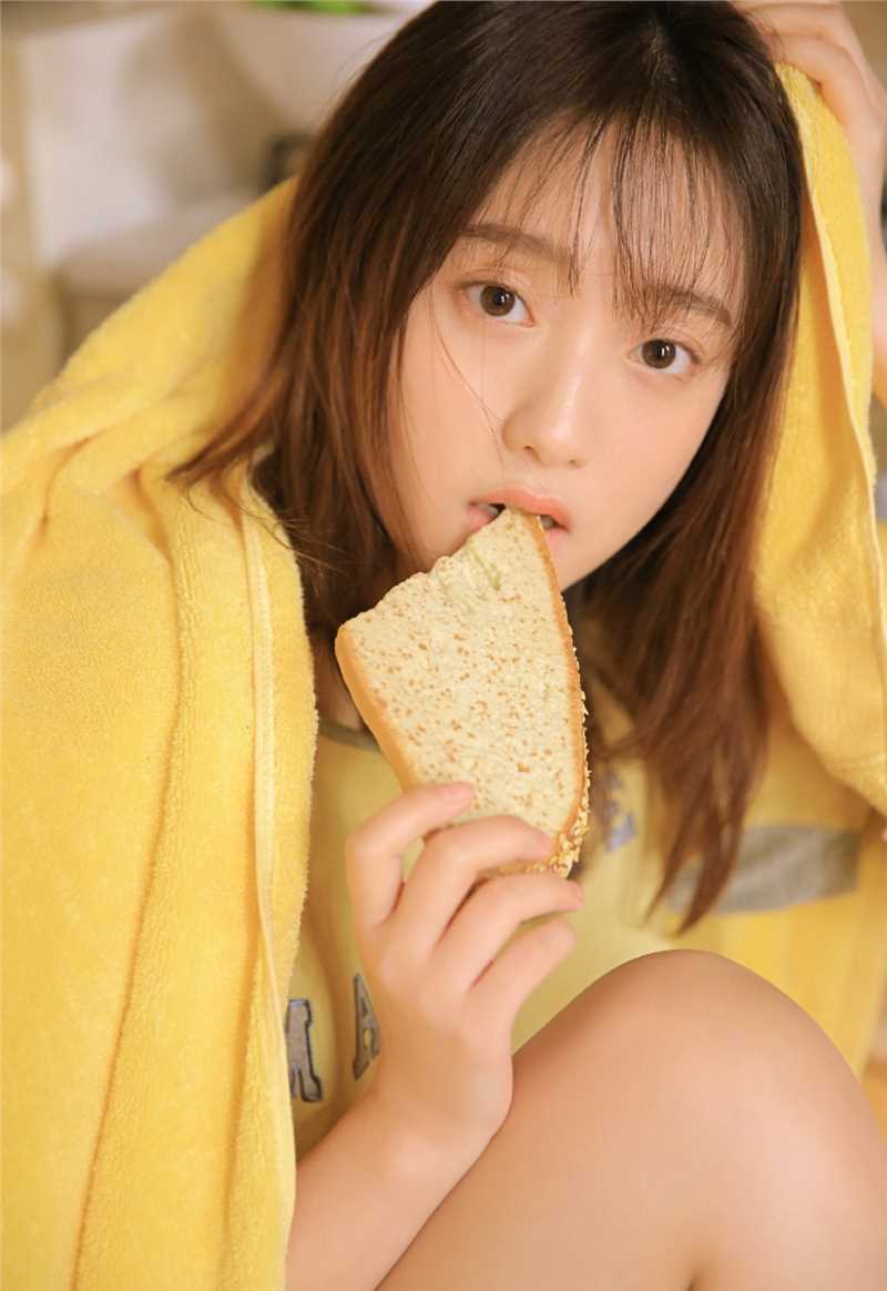 最新俏皮清甜美女醉人小酒窝可爱私房照壁纸