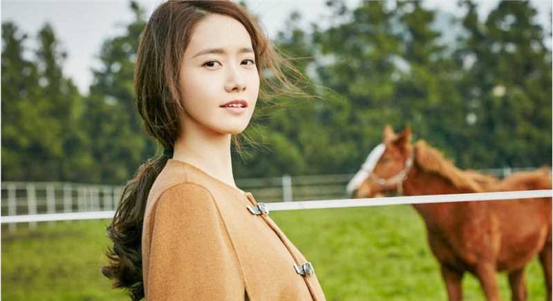 优质林允儿清新甜美女孩风森系户外温柔时尚图片相册