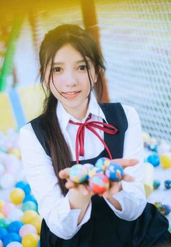 优质黑色短裙美女性感长腿街拍图片图片