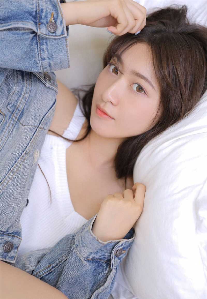 精选宅男深夜福利妹子诱人性感图片图册