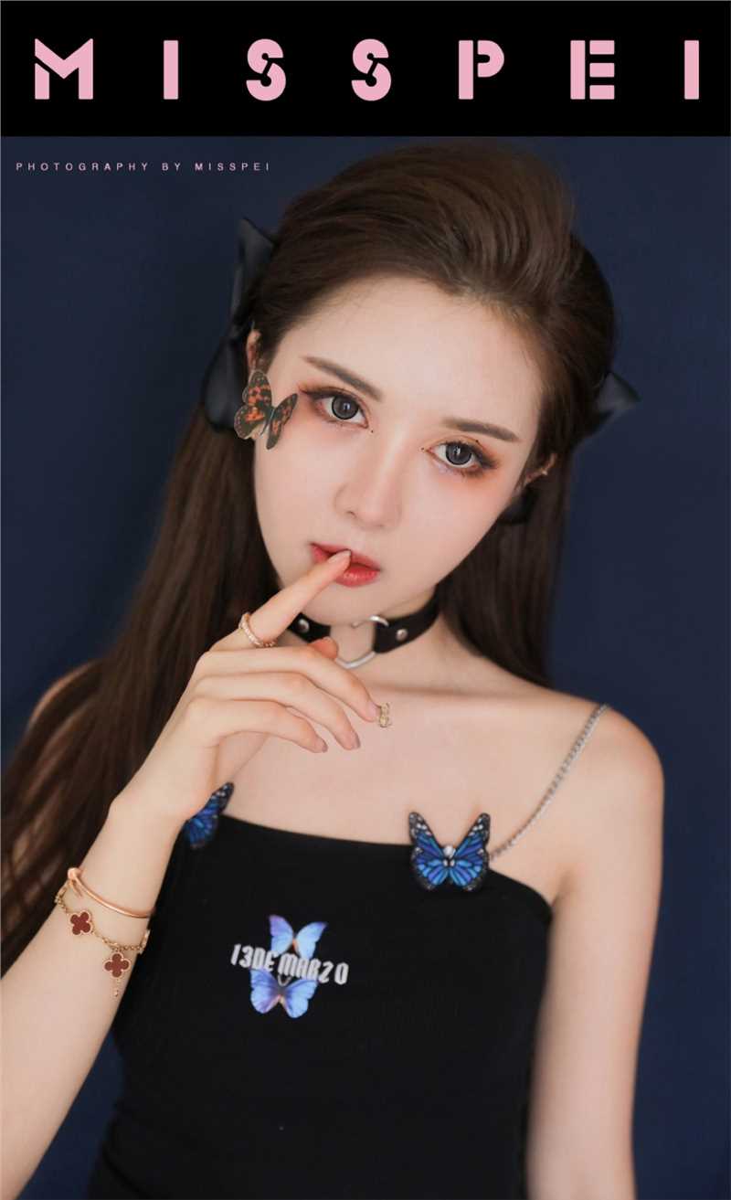 最全网红女神瓜子脸桃花眼艺术壁纸