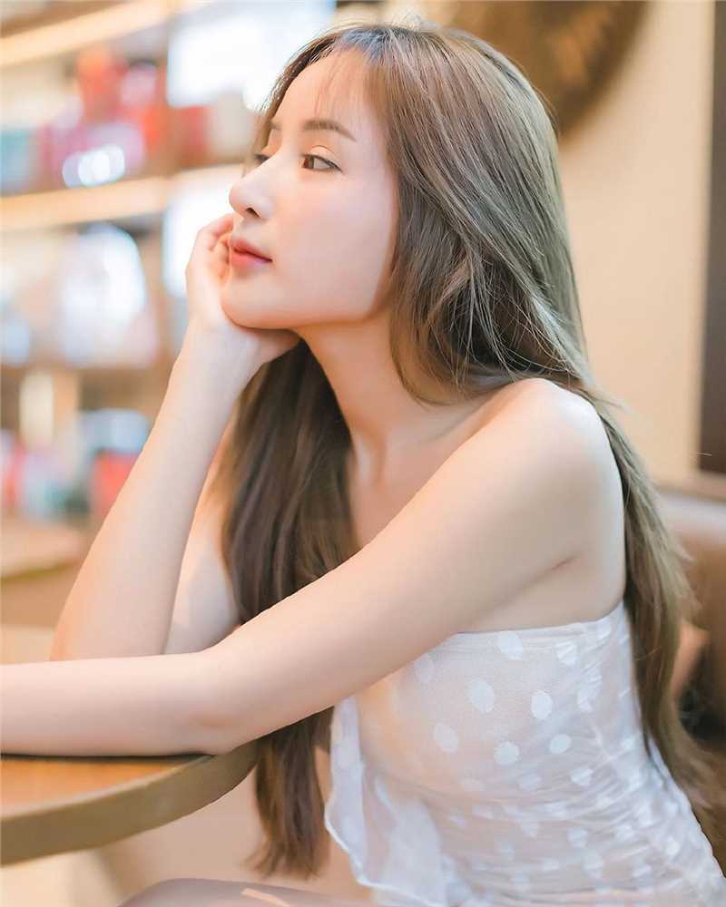 精选宅男女神杨晨晨紧身包臀裙销魂美女图库图册