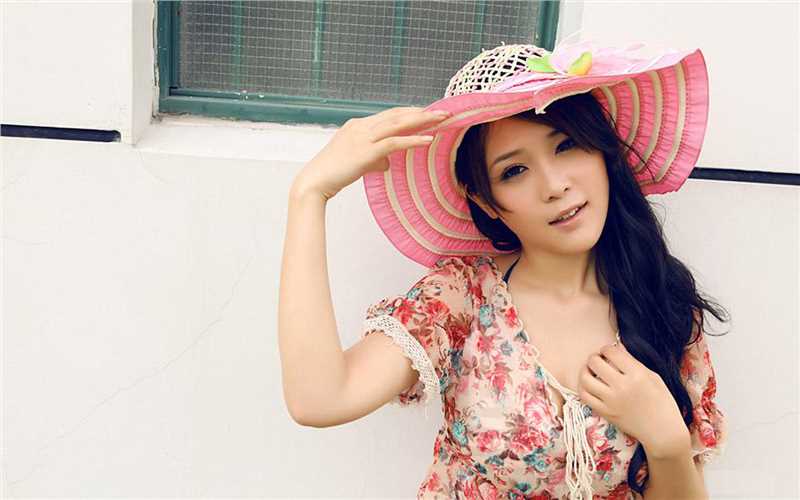 精选童颜波涛宅男女神张优性感高清美女桌面壁纸图册