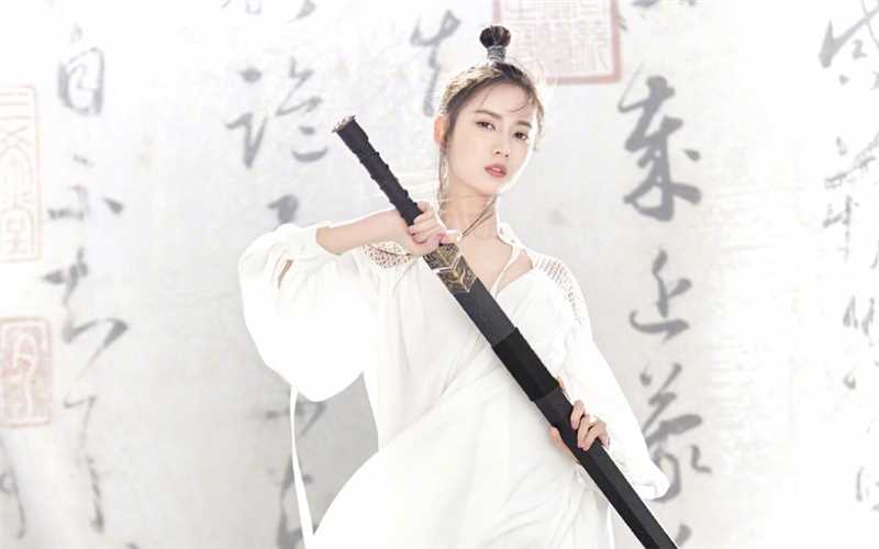 高清古装美女陈钰琪武侠风格图片图集