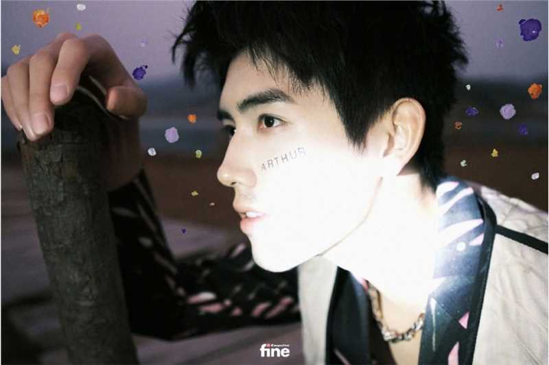 最全陈飞宇春日轻熟风时尚杂志图片大全壁纸