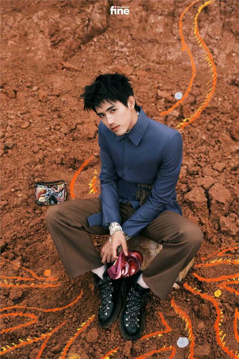 最全陈飞宇春日轻熟风时尚杂志图片大全壁纸