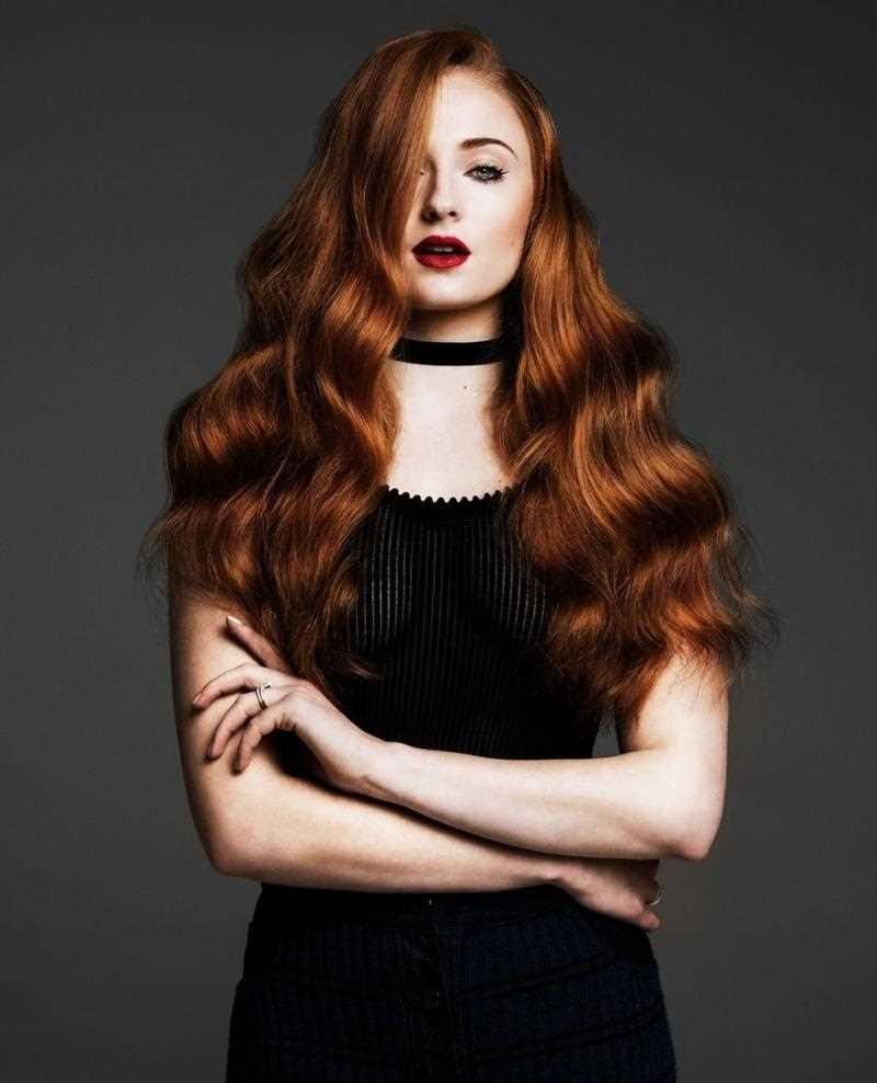 最新权力的游戏索菲特纳惊艳红唇黑袜子时尚壁纸