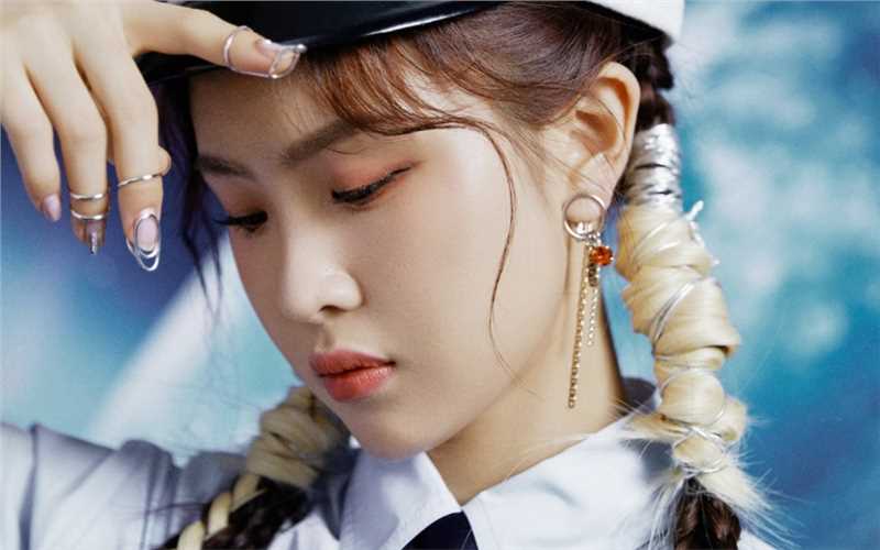 最全徐紫茵海军风时尚诱惑高清艺术照片相册