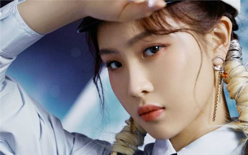 最全徐紫茵海军风时尚诱惑高清艺术照片相册