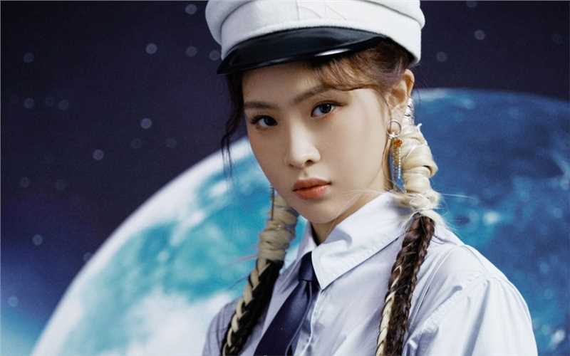 最全徐紫茵海军风时尚诱惑高清艺术照片相册