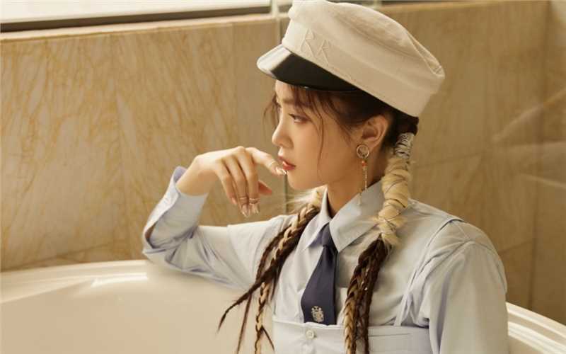 最全徐紫茵海军风时尚诱惑高清艺术照片相册