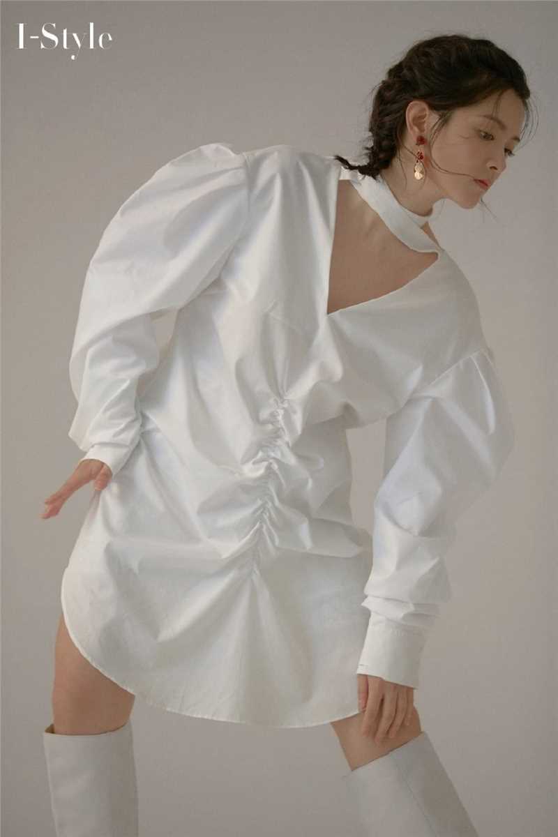 精选清纯小花陈昊宇时尚感白裙酷美杂志图片图册