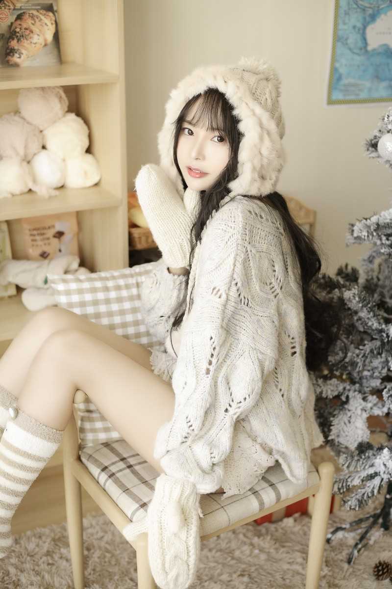 精选秋日甜美女孩居家温暖毛衣光滑大长腿私房照图册