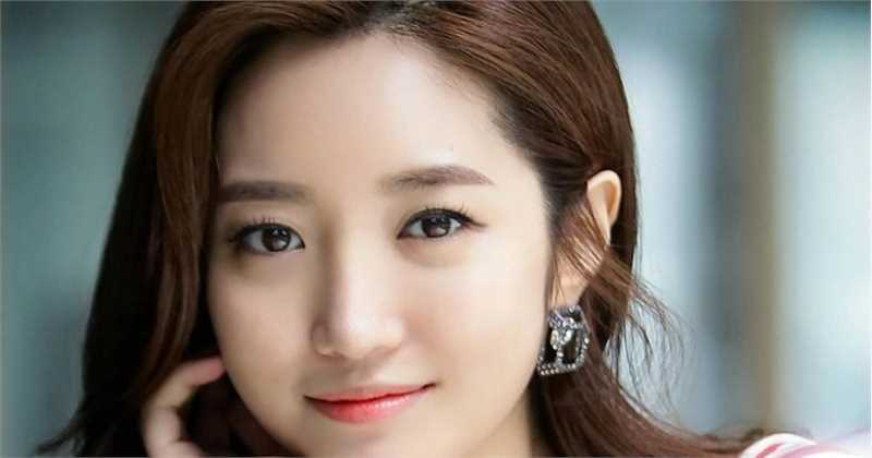 精选韩国美女演员高俊熙性感镂空黑丝集图册