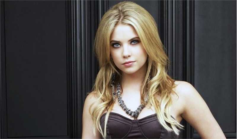 特别专辑艾什莉本森深v装扮性感金发尤物照片集图片