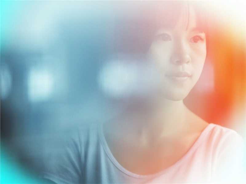 优质丸子头刘海萌妹子校园教室清纯套图相册