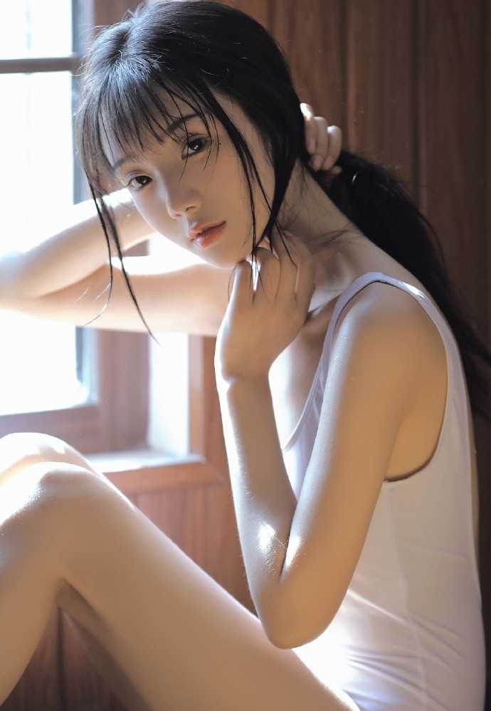 最全芭蕾舞清纯妹子裸背纯欲风魅惑集相册