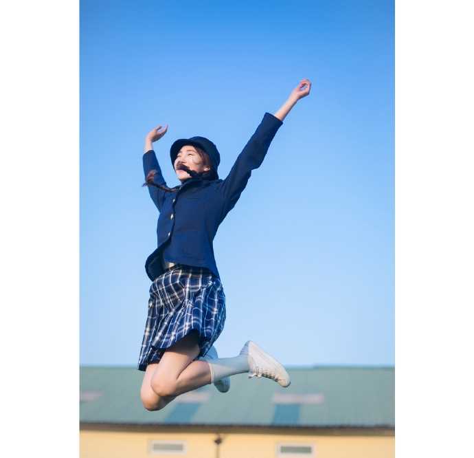 最全王紫璇麻花辫清纯jk制服大长腿户外集相册