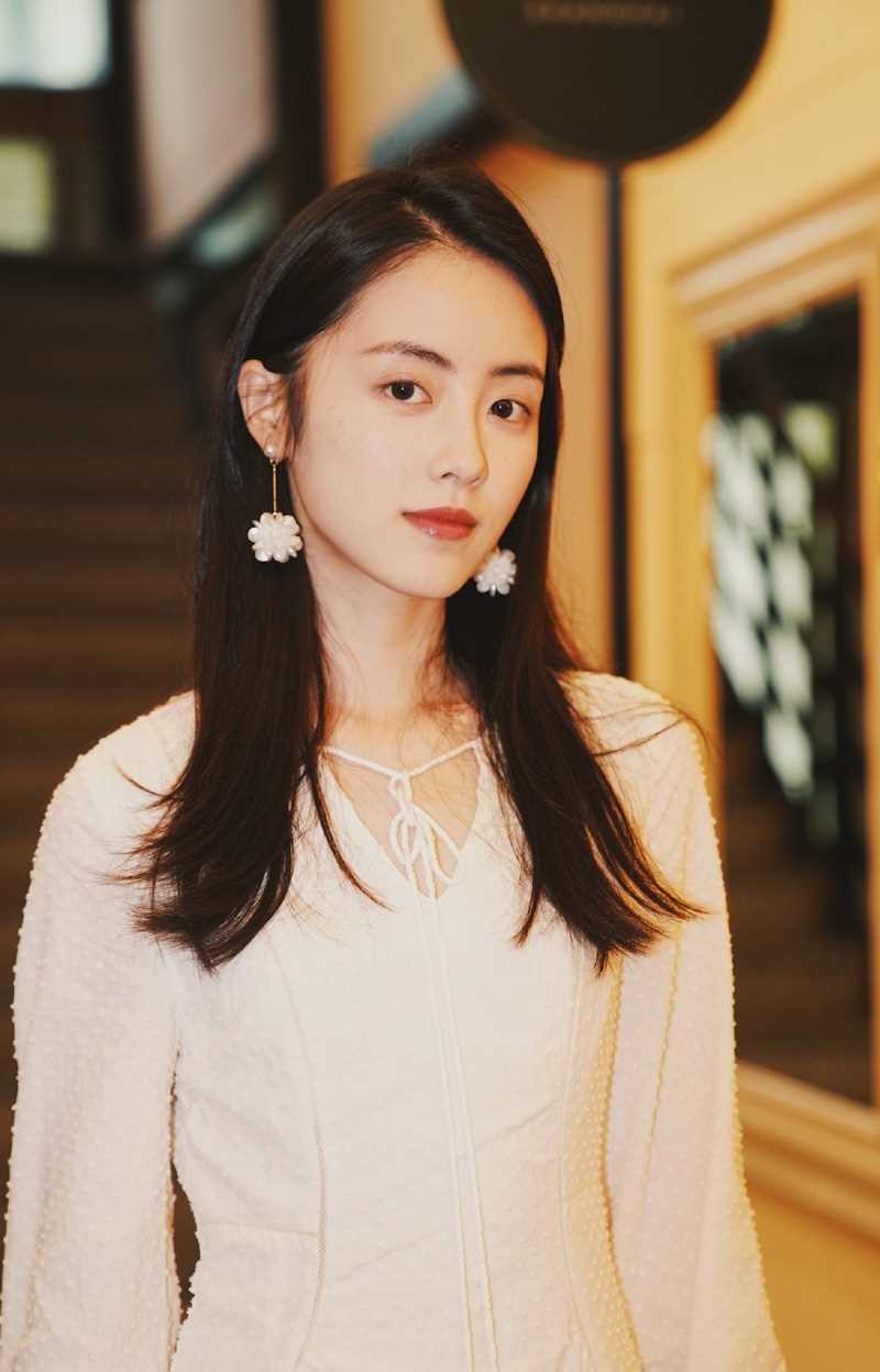 特别专辑宅男女神章乐韵清甜笑容文艺风