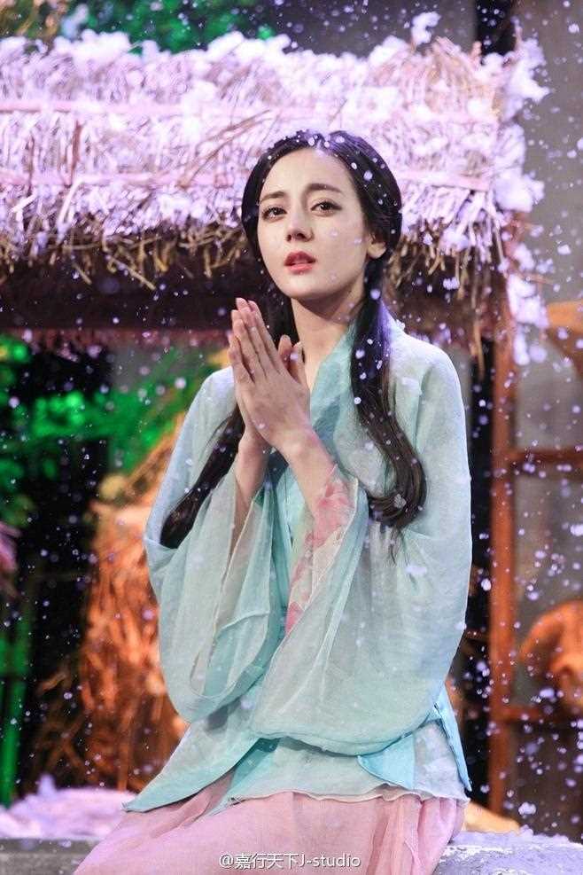 精选迪丽热巴绝美古装美女妩媚动人的高清图片图册