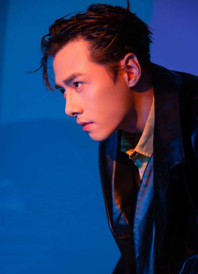 高清内地演员方逸伦帅气时尚杂志高清图集