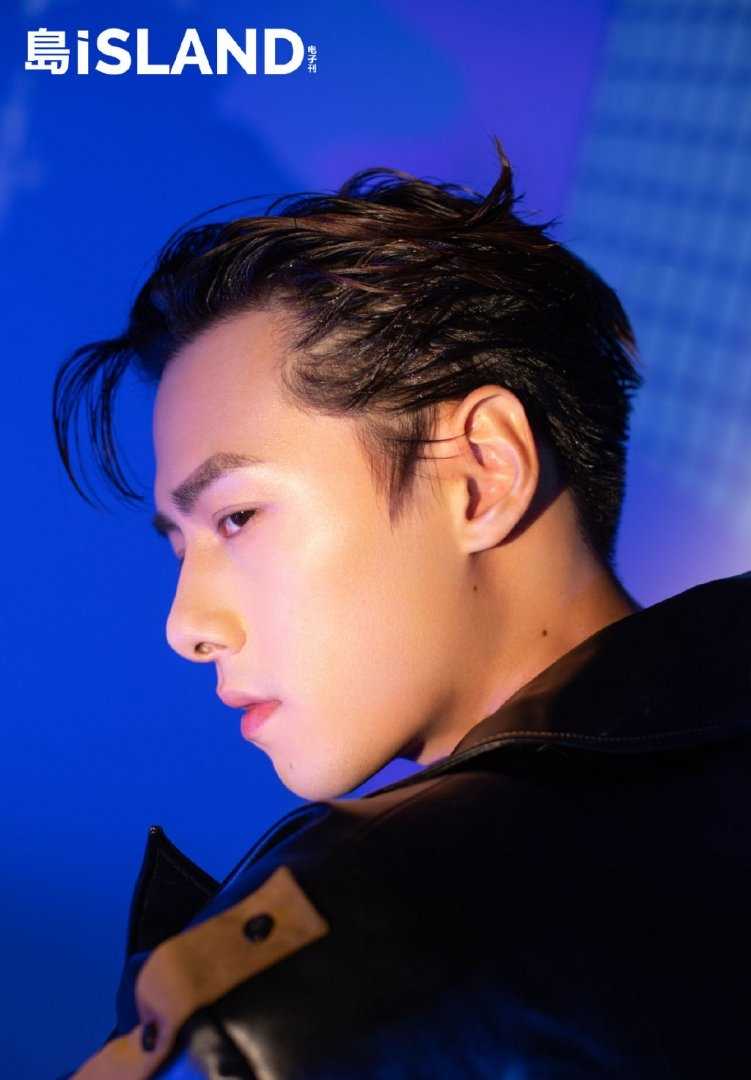 高清内地演员方逸伦帅气时尚杂志高清图集