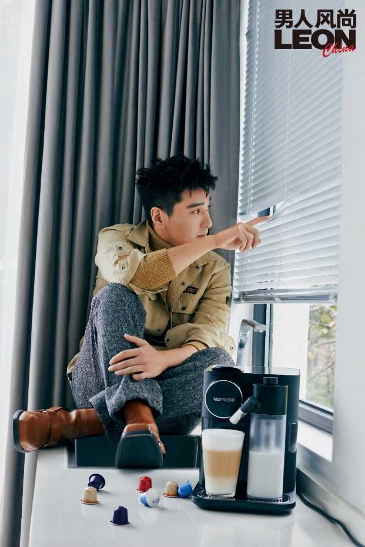 精选赵又廷男人风尚时尚毛衣杂志图册