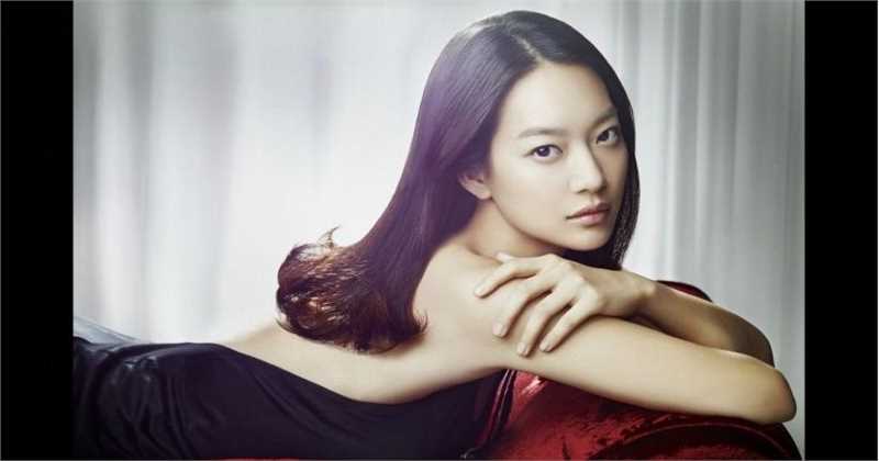 高清申敏儿牛仔超短裤魅惑眼妆时尚集图册