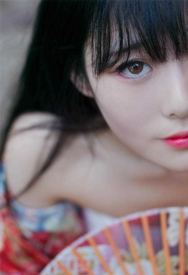 高清白皙裸背古装妩媚寂寞子大长腿诱惑套图图集