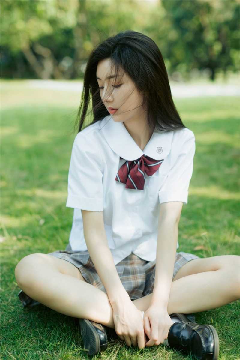 最全黑长直女神校花jk制服大长腿清纯艺术照相册