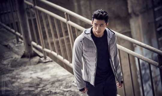 优质韩国野兽男团2PM玉泽演时尚型男休闲相册