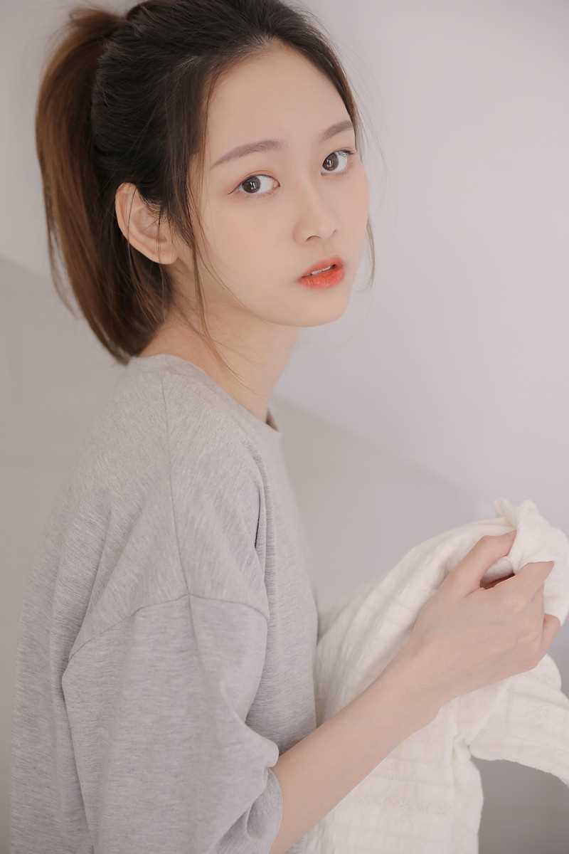 最全居家T恤清纯超短裤长腿c房相册