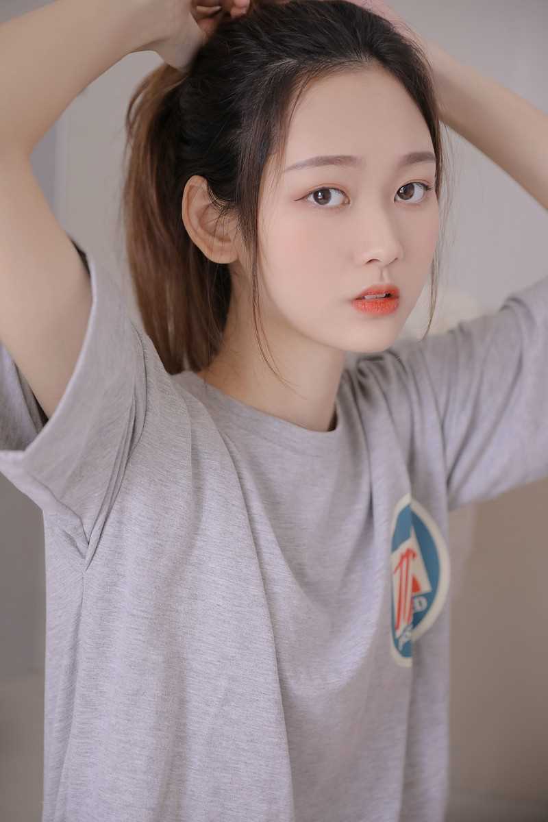 最全居家T恤清纯超短裤长腿c房相册