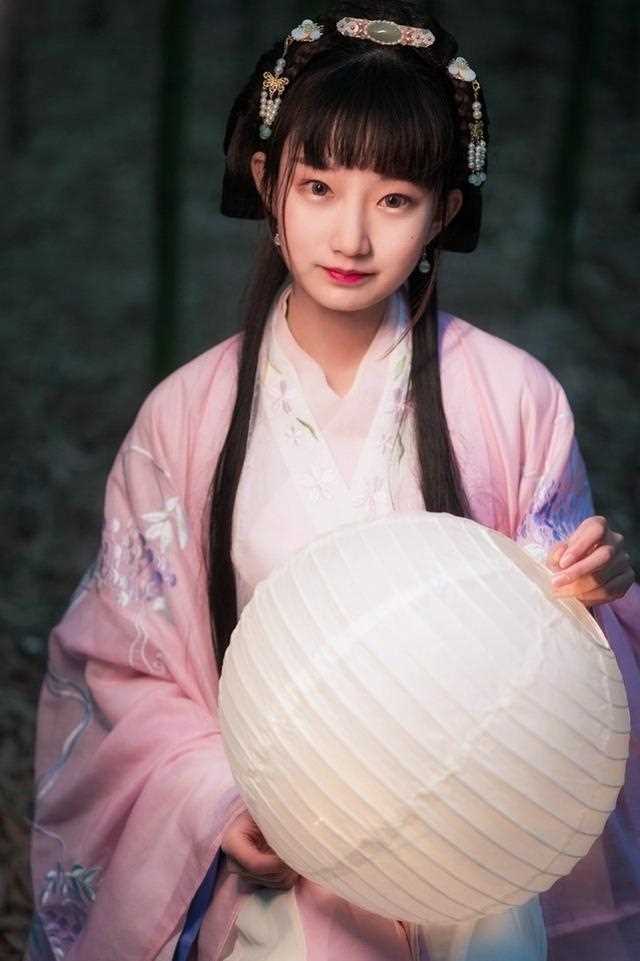 特别专辑油纸伞下的幼态美少女粉色古装氛围感集