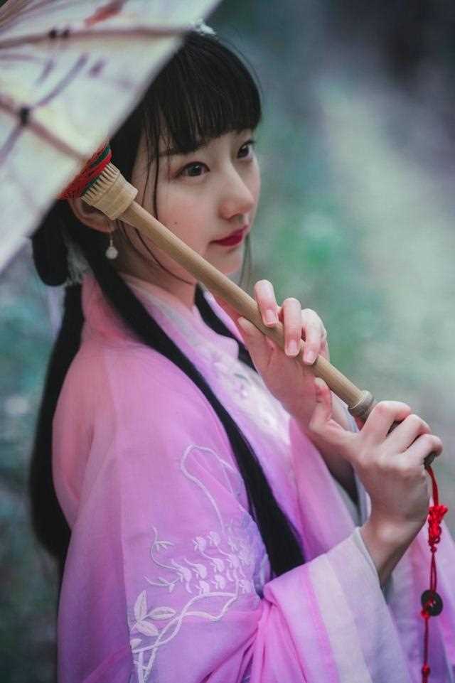 特别专辑油纸伞下的幼态美少女粉色古装氛围感集