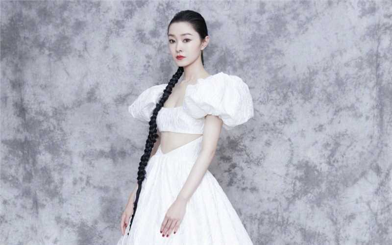 最新白皙牛奶肌宋轶镂空白色长裙清纯典雅图集