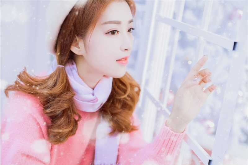 高清冬日雪景甜美双马尾女孩糖分超标图集