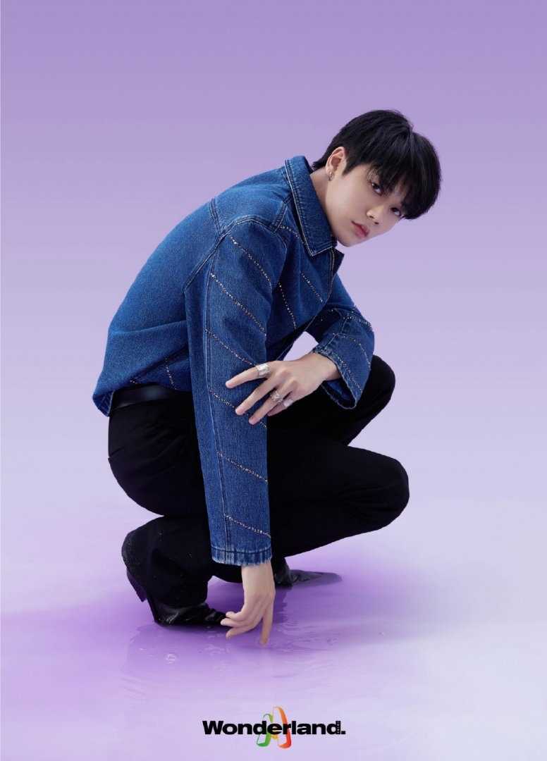 特别专辑林彦俊日常休闲穿搭时尚杂志拍摄集图片