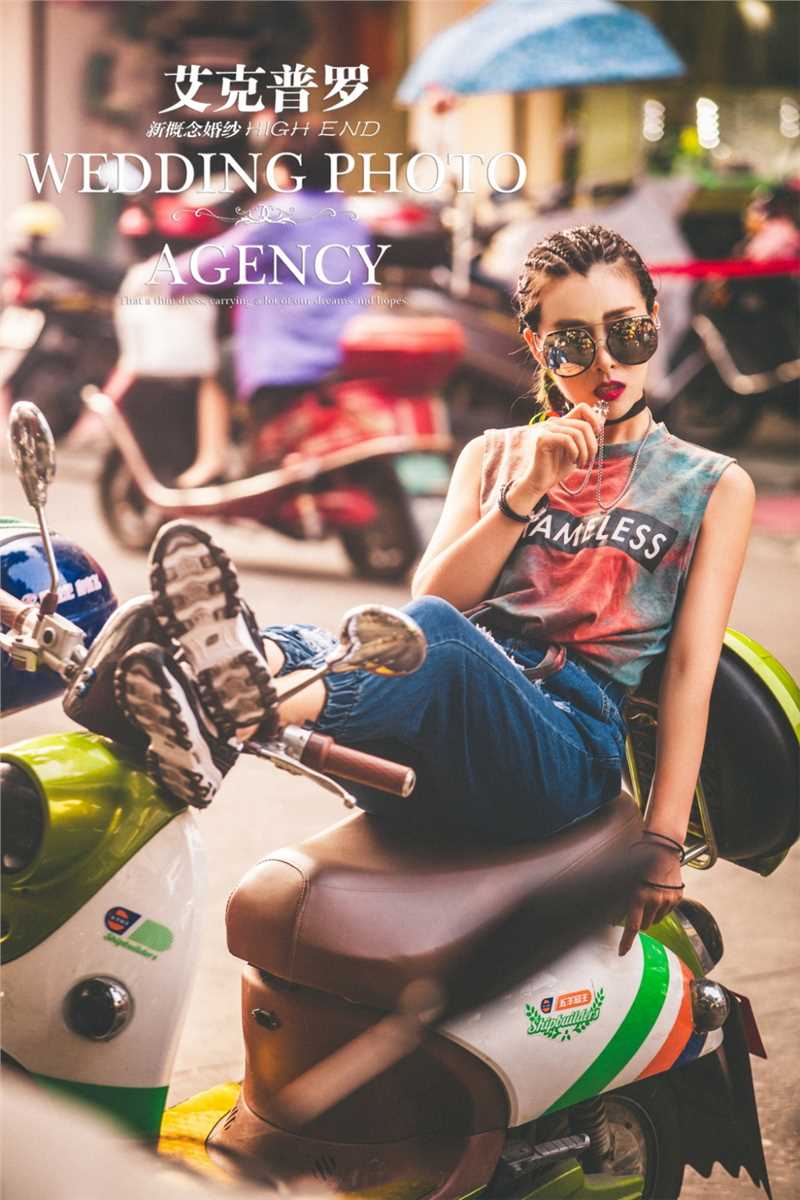 优质酷炫的雷鬼头脏辫少女个性街拍时尚图片图片