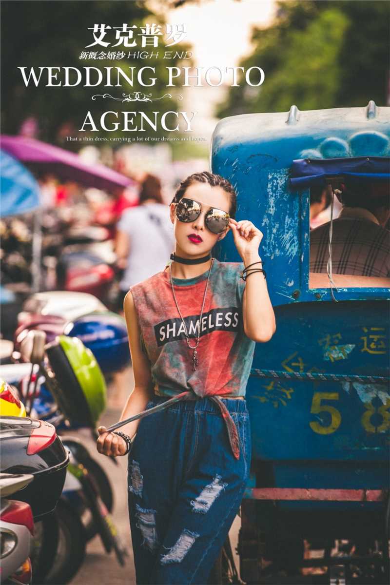 优质酷炫的雷鬼头脏辫少女个性街拍时尚图片图片